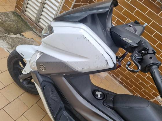 YAMAHA NMAX 160 ABS 